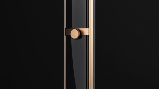 2025年智能门锁技术进步与Glass Door Central Lock的市场优势