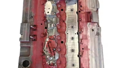 Automotive Injection Mold 1.jpg