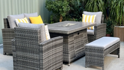 small outdoor table and chairs (1).jpg