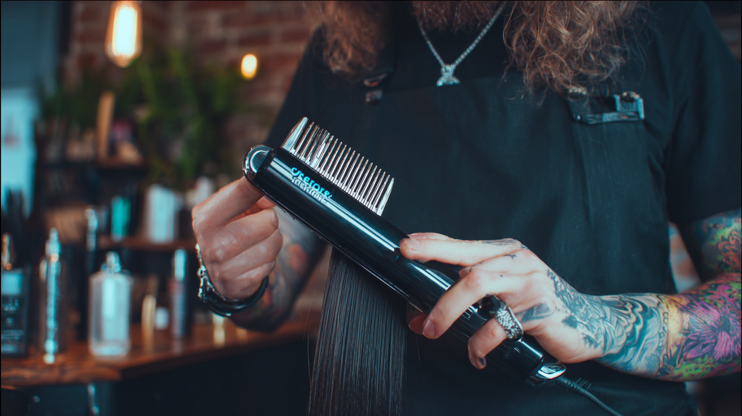 Ultimate Guide to Choosing the Best Cordless Straightening Comb for Professional Use