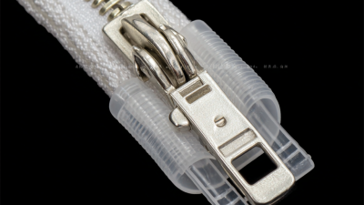 Unlocking Advantages of Octagonal Seal PE Zipper for Global Buyers