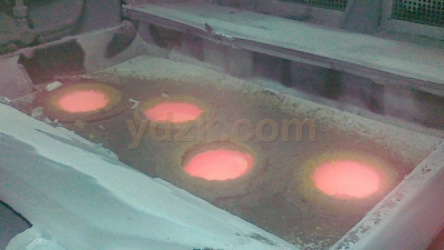 crucible-type-induction-heating-metallizer.jpg