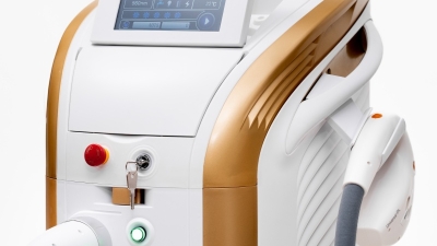 Multi-function IPL Laser Machine For Skin Rejuvenation (1).jpg
