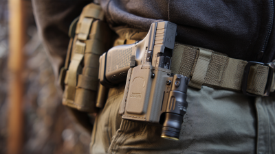 Solutions for Carrying Your Flashlight Holster Effectively