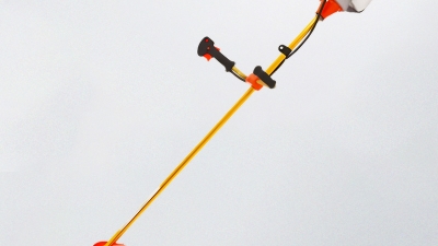 side-mounted-lawn-mower-1.jpg