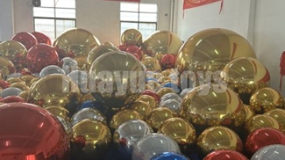 inflatable mirror ball08.jpg