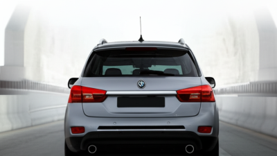 7 Compelling Reasons Why Every Vehicle Needs a Backup Camera for Enhanced Safety