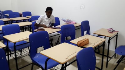 Issues with Plastic School Desks and Chairs Affecting Student Comfort and Focus