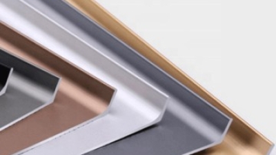 Wall-Protection-Aluminum-Skirting-Board-Brushed-Extruding-Profile.jpg