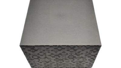 Spot UV gift box packaging bespoked product packaging boxes (1).jpg
