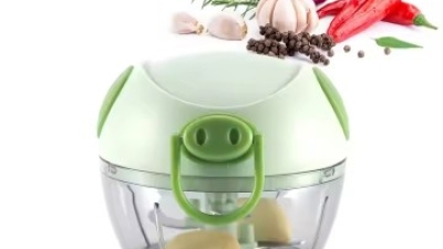 Mini Manual Food Chopper Hand Pull String Vegetable Cutter Onions Garlic Chopper 1.jpg