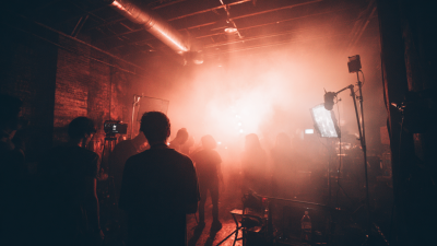 The Ultimate Guide to Choosing the Perfect Stage Lamp for Your Event Needs