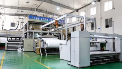 PP-Spunbond-Nonwoven-Fabric-Making-Machine2.jpg