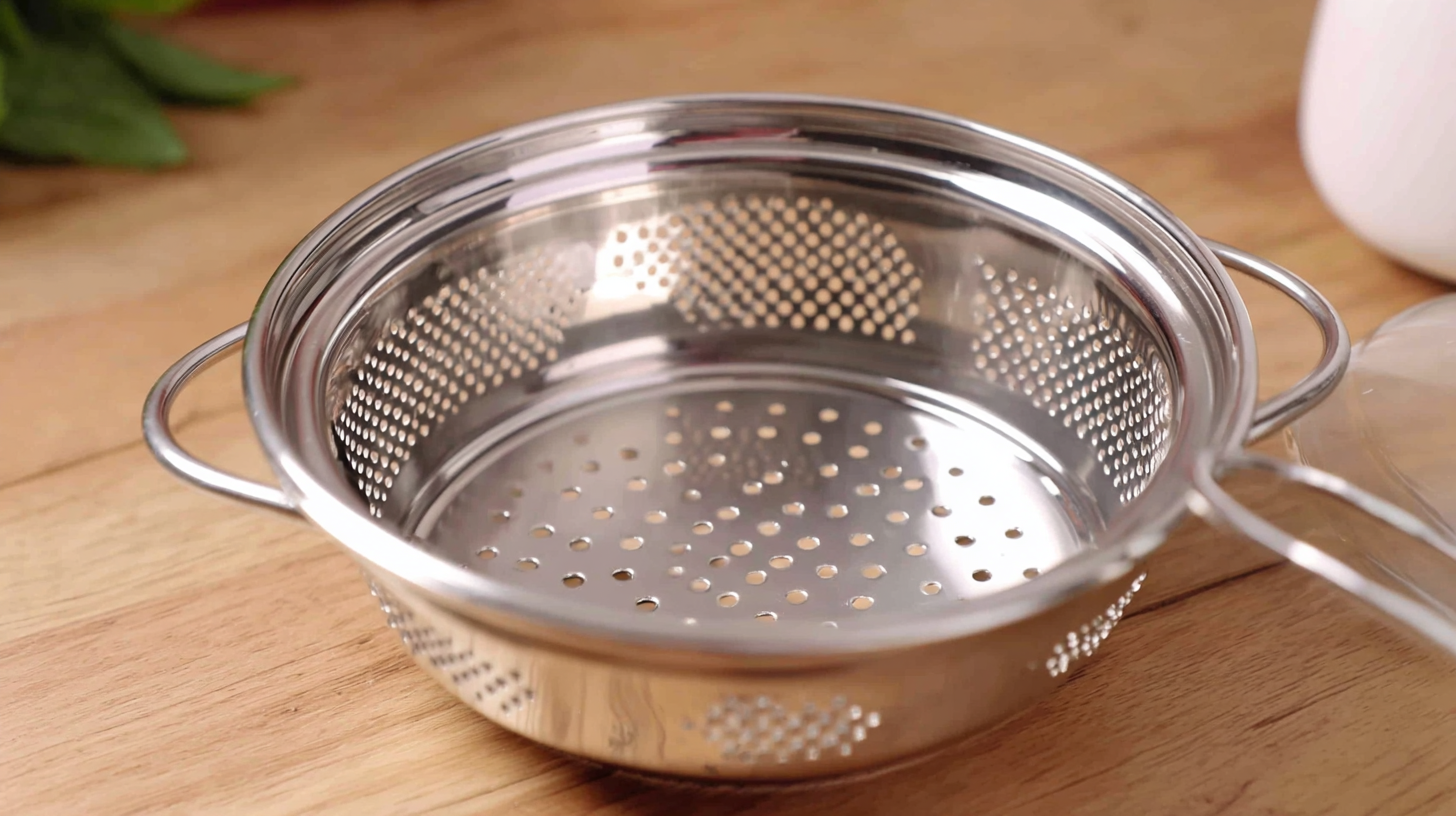 How to Effectively Use a Collapsible Strainer in Your Kitchen