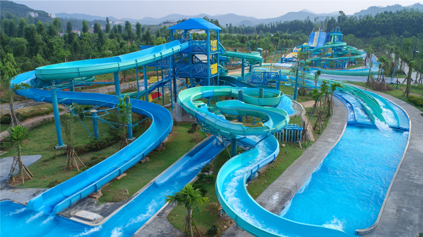 How to Choose the Best Fiberglass Water Park Equipment for Your Business