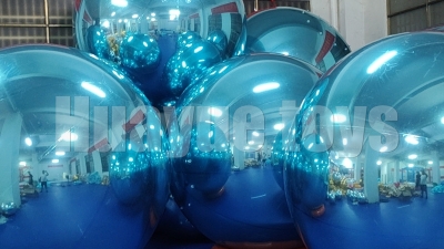 inflatable mirror ball05.jpg