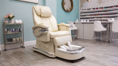 7 Essential Benefits of Using Pedi Chairs for Nail Professionals