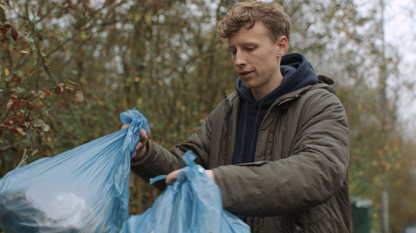 Exploring the Environmental Impact of Plastic Bags: Sustainable Alternatives for Everyday Use