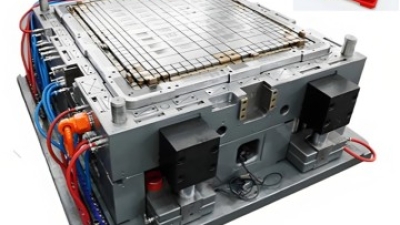 Injection-Molded-Flat-Plastic-Pallet-–-Heavy-Duty,-Hygienic-&-Stackable-for-Logistics-&-Warehousing.jpg