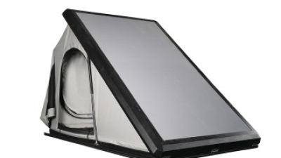 Tiancai triangular roof top tent, the outer shell of this roof top tent is made of aluminum alloy, which has high corrosion resistance. Featuring a stainl ( (3).jpg