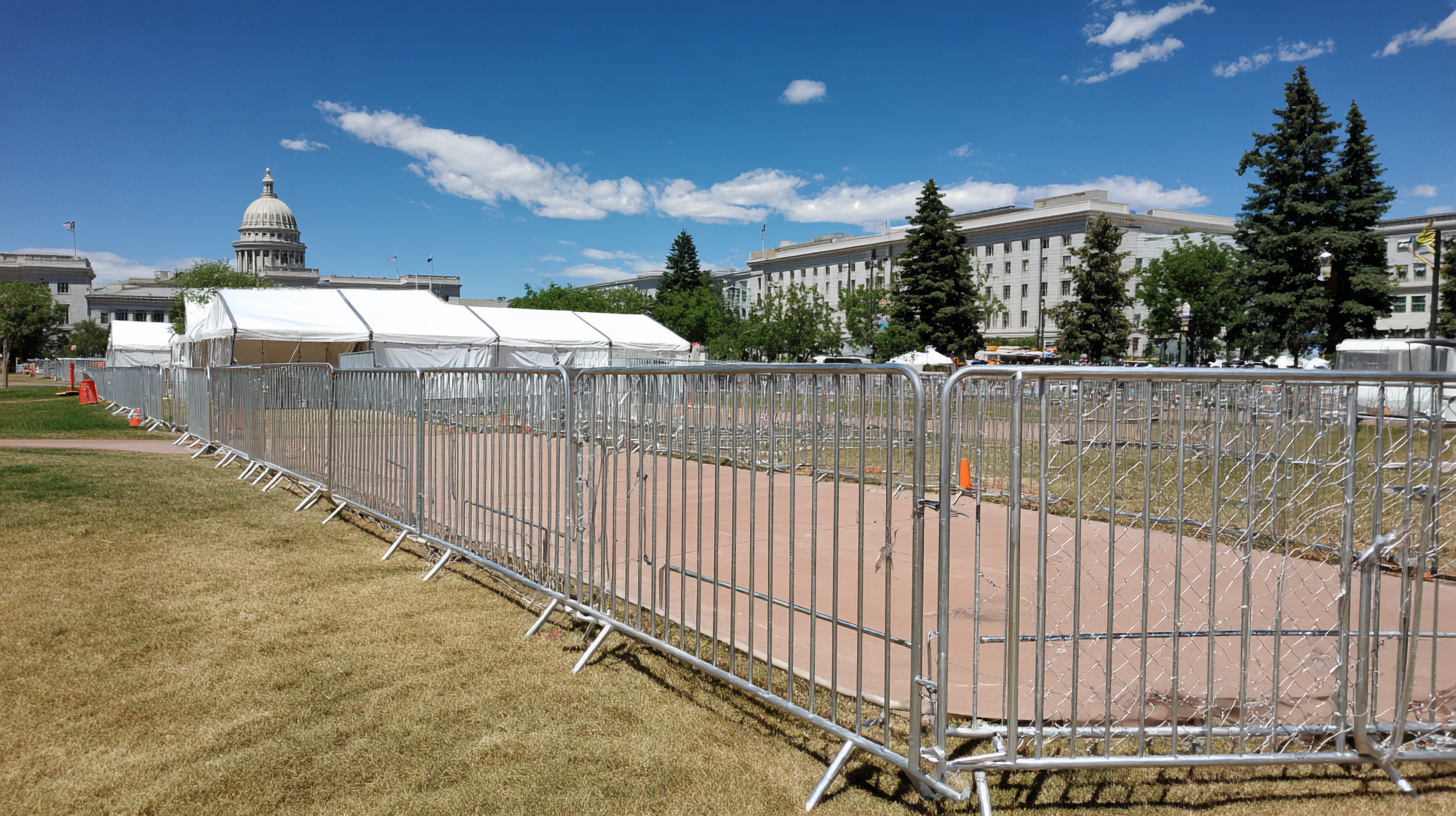 How Temporary Fences Enhance Security and Convenience for Your Events