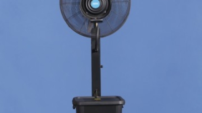 1.Outdoor portable Cooling Fan with humidifier.jpg