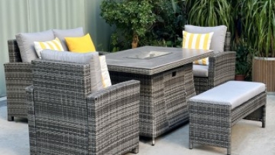 small outdoor table and chairs (1).jpg