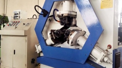 Three axis rolling machine.jpg