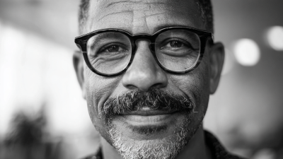 Finding the Perfect Prescription Eyeglasses for Your Face Shape and Style