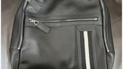 second hand men's bag.jpg