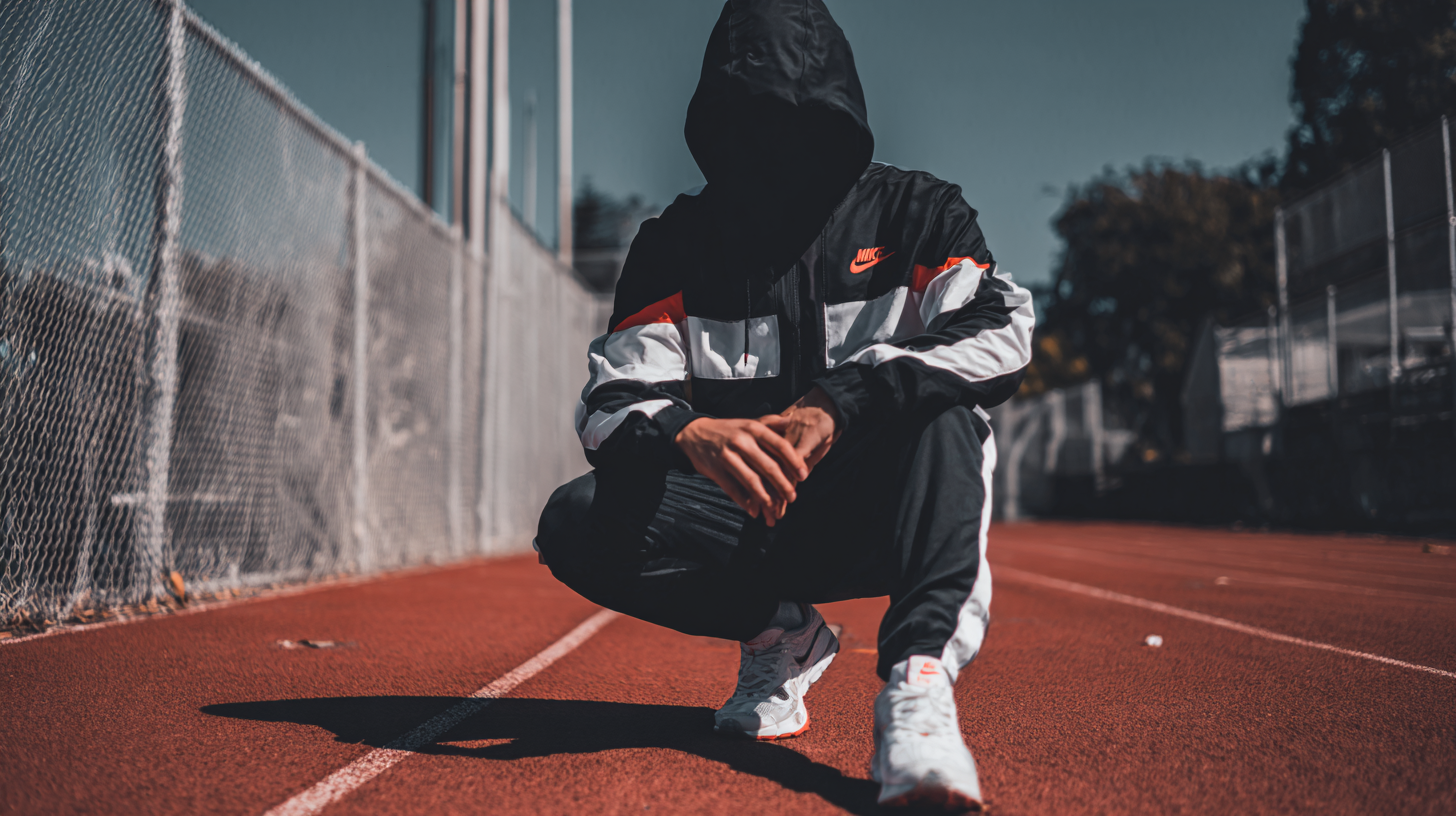 How to Choose the Perfect Sports Tracksuit for Your Athletic Needs and Style
