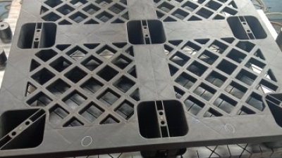 9-Runner-Logistics-&-Warehouse-Plastic-Pallet-Moulds1.jpg