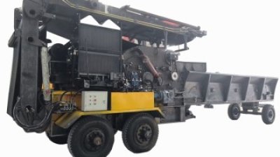 Mobile-Wood-Chipper-Machine1.jpg