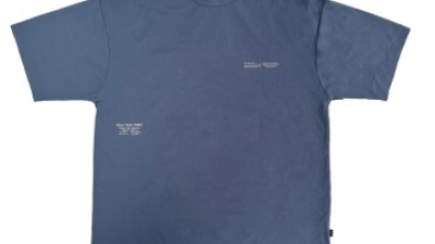 chapt-minimalist-gray-tee-style-that-honors-the-planet.jpg