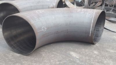 Carbon Steel A234 WPB SCH40 SCH80 Long Radius 90 Degree Elbow (1).jpg
