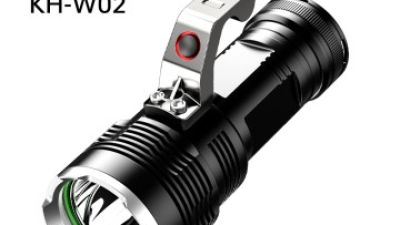 Rechargeable Handheld Flashlight 1500LM P50 LED 50H with Lanyard (2).jpg