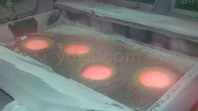 crucible-type-induction-heating-metallizer.jpg