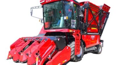 corn combine harvester corn silage harvester machine.jpg