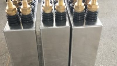 induction furnace capacitor bank.jpg