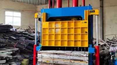 vertical metal baler (3).jpg