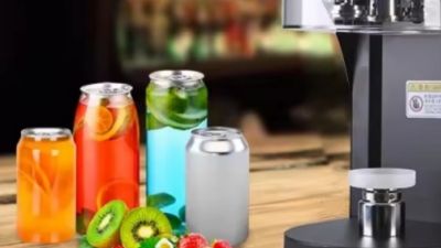 Various Sizes Clear Plastic Cans With Lids (1).jpg
