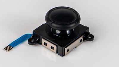 JU19-306-1.jpg