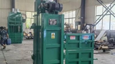 Vertical Balers (67).jpg