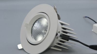 Light-Bulb-For-Commercial-Interior-For-Hotels-And-Rooms-Hotel-Room-Aluminum-Down-Lights1.jpg