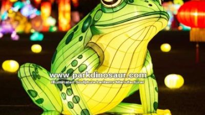 China Lifelike Frog Silk Lighting Insect Festival lantern -01.jpg