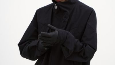 Chapttar-Lightweight-Jacket-Redefine-Urban---Outdoor-Style1.jpg