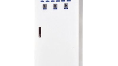 XL-21 Power Distribution Panel01.jpg