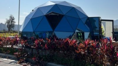 D5.0M Glamping Triangle Glass Bubble Tent (1).jpg