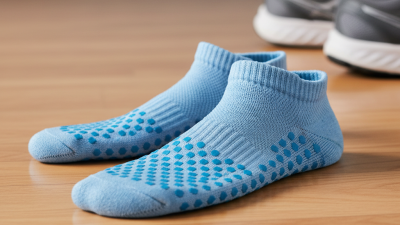 How to Choose Light Blue Grip Socks for Your Needs?