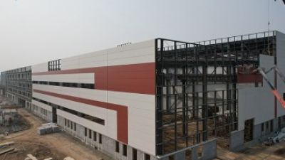 Low-Cost Industrial Steel Structure Factories Prefabricated Metal Frame Construction Building (1).jpg